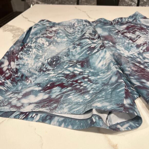 Lululemon Pace Breaker Linerless Shorts 5” Size XL - Picture 2 of 4